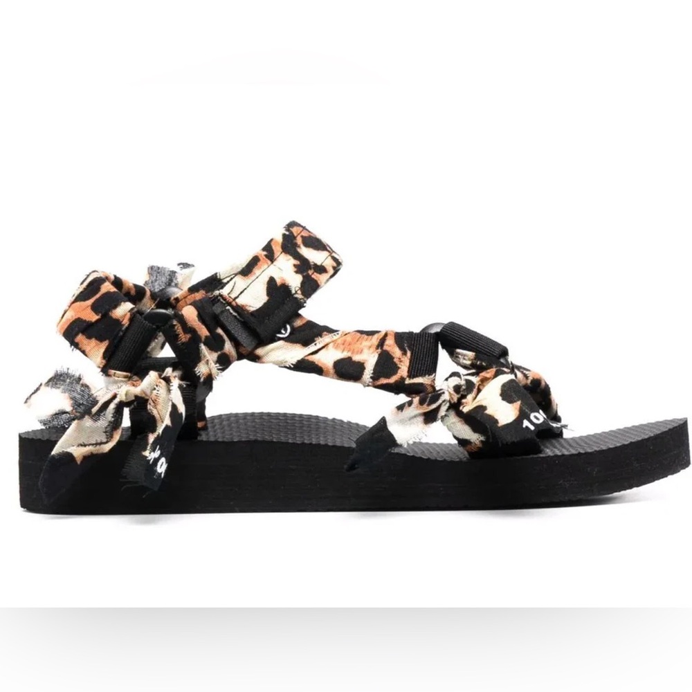 Arizona Love Leo Print sandal